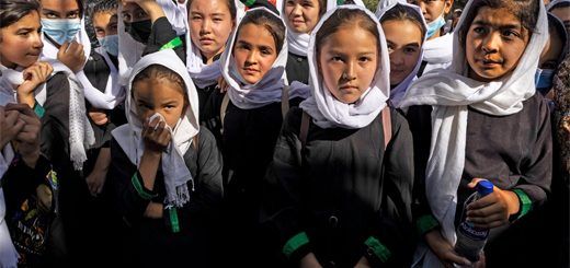 estudiantes-afganas-520x350