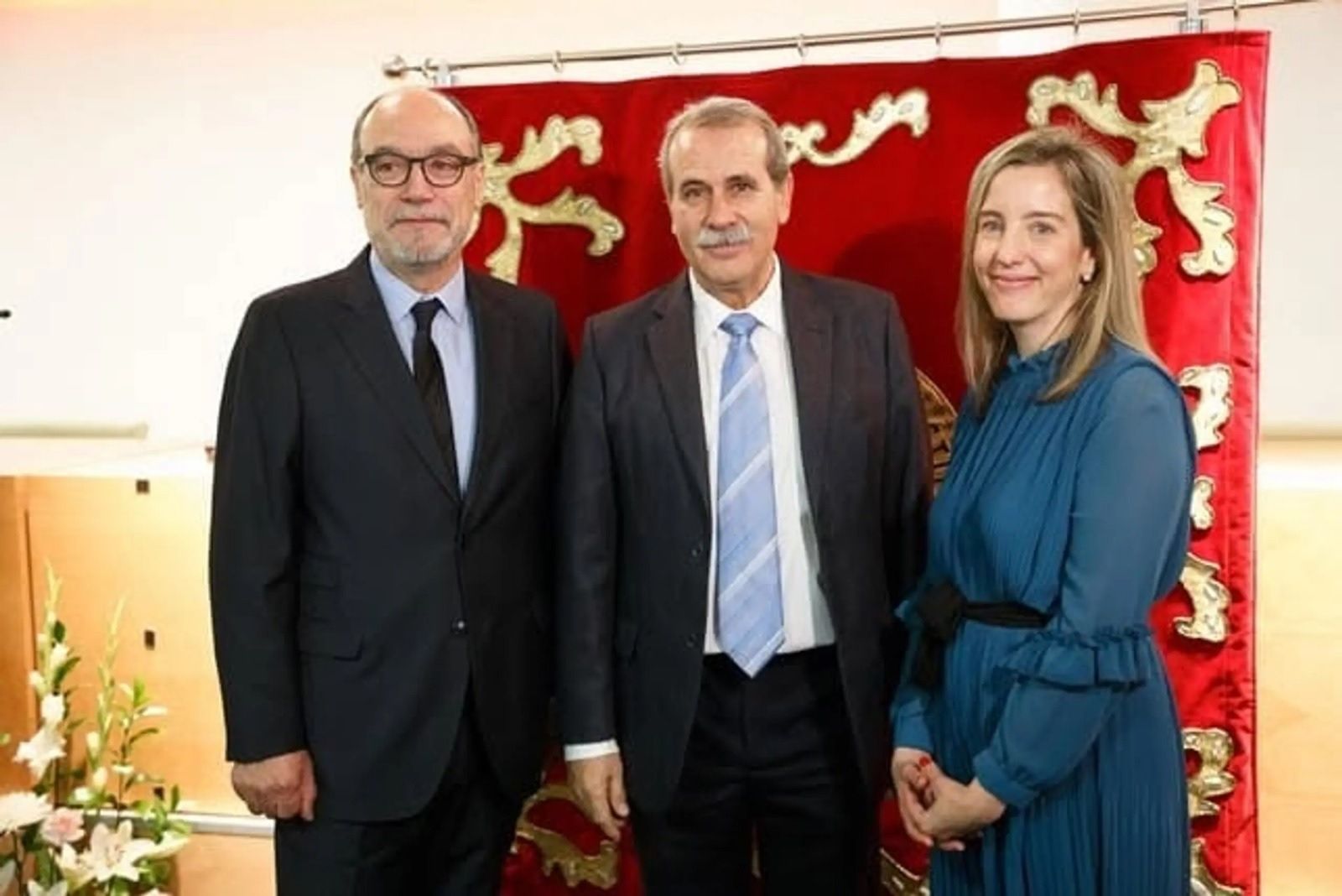 Maria-Pardo-Maria-del-Valle-Ares-Consejera-Educacion-CyL